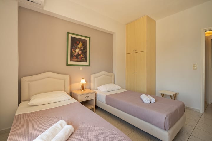 Спална соба 6