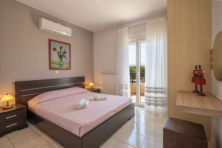 Спална соба 2