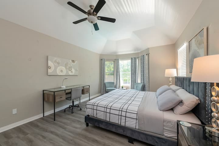 Спалня 1 - мастър спалня 