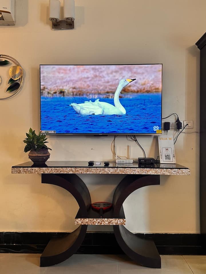 Living room image 2