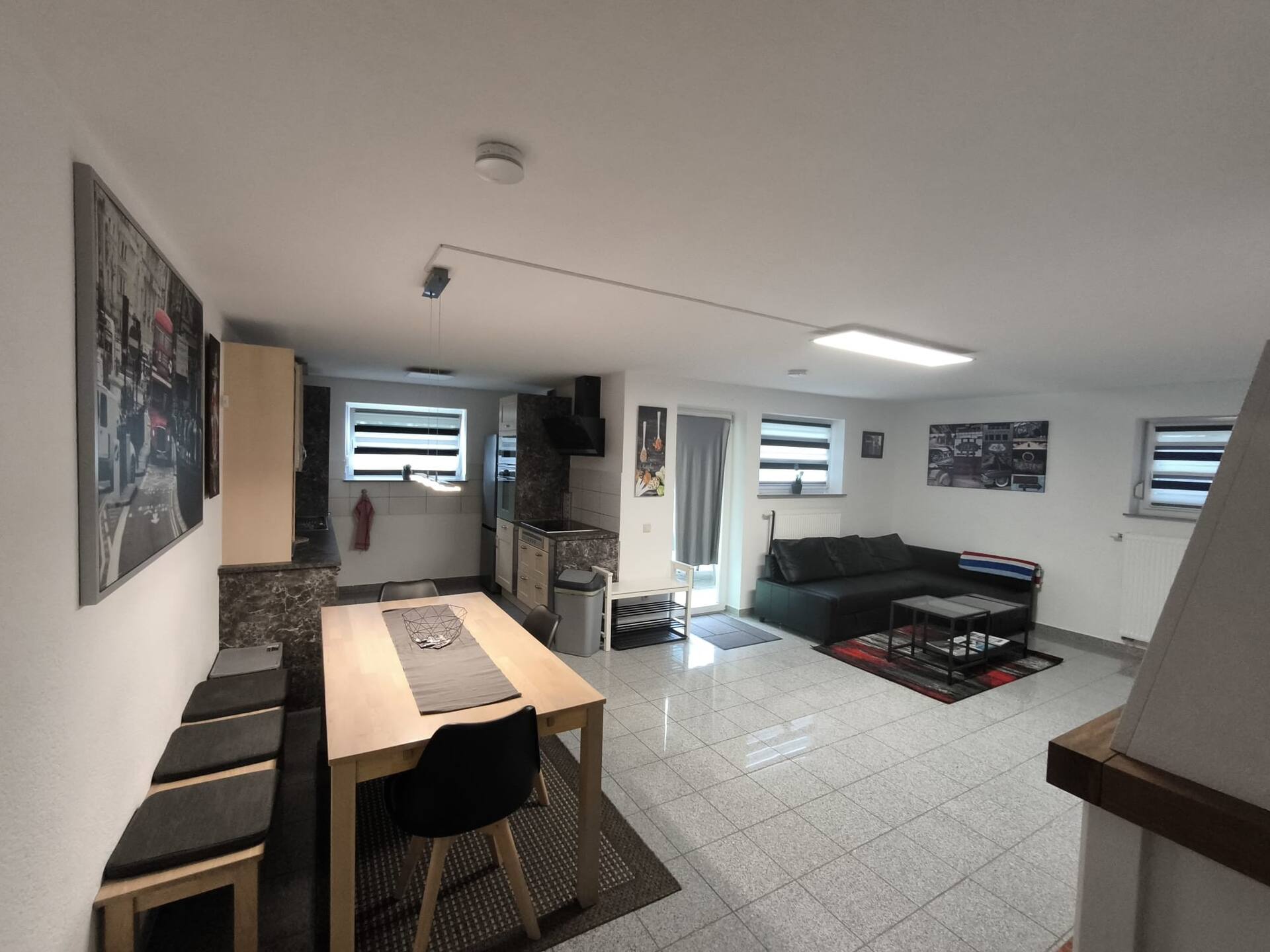 Beautiful apartment with fireplace in a quiet location