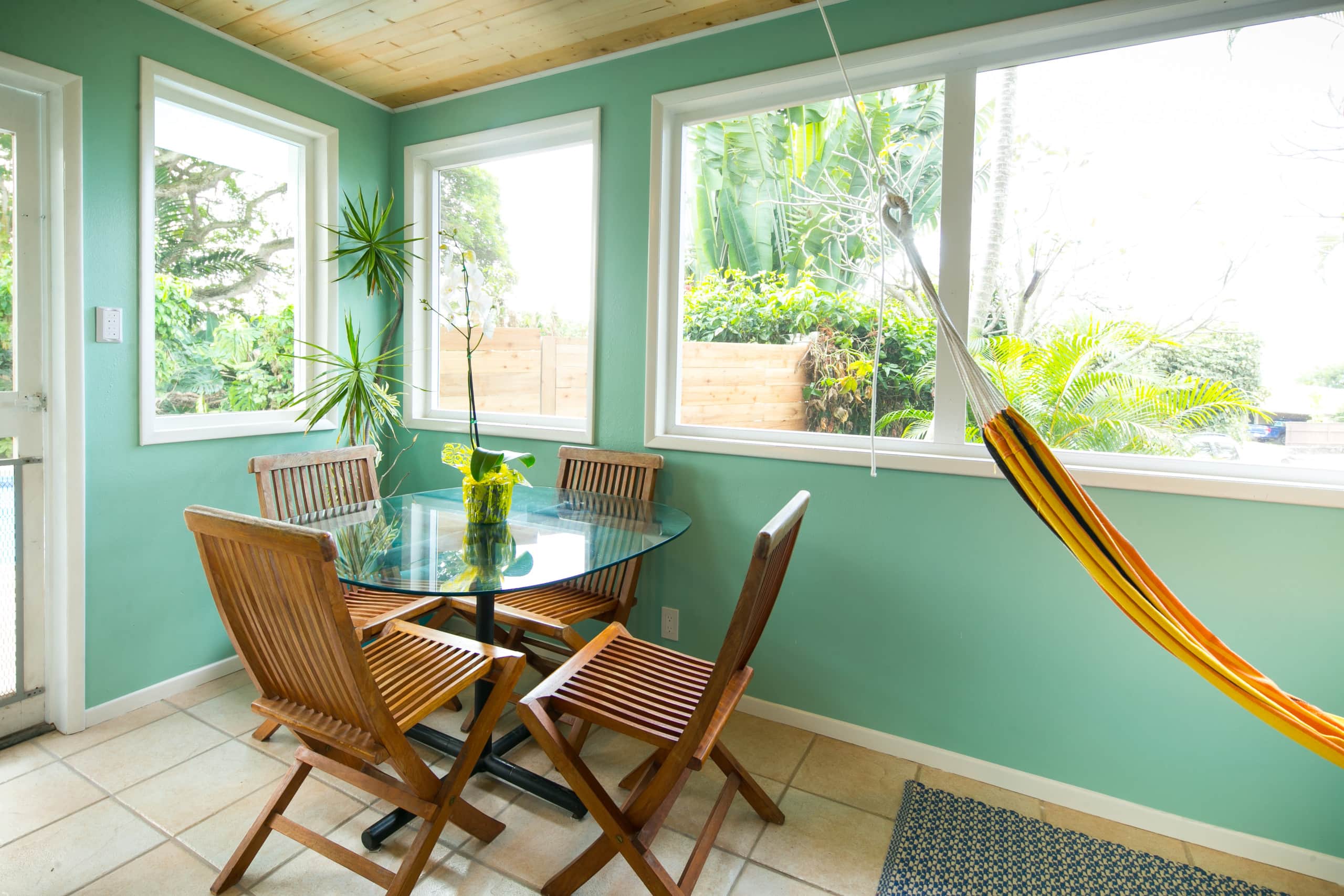 Home in Kailua-Kona · ★5.0 · 2 bedrooms · 2 beds · 1 bath - Image 20