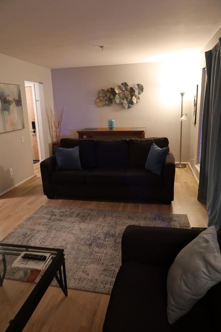 ★★Cozy Riverfront Apartment Downtown Nashville!★★ - Nashville, TN