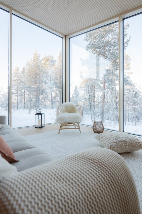 Kero - Modern wooden villa on the edge of the wilderness