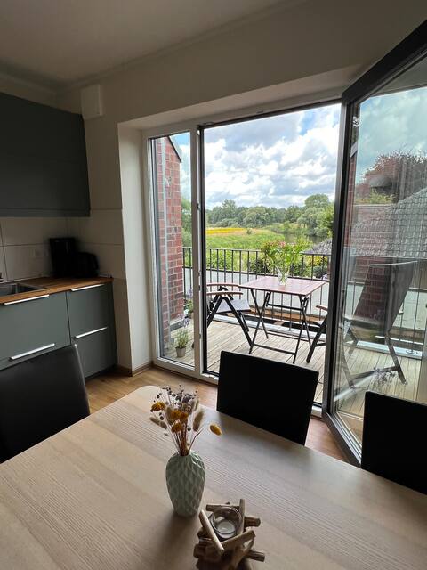 Modern flat with "Emsview"