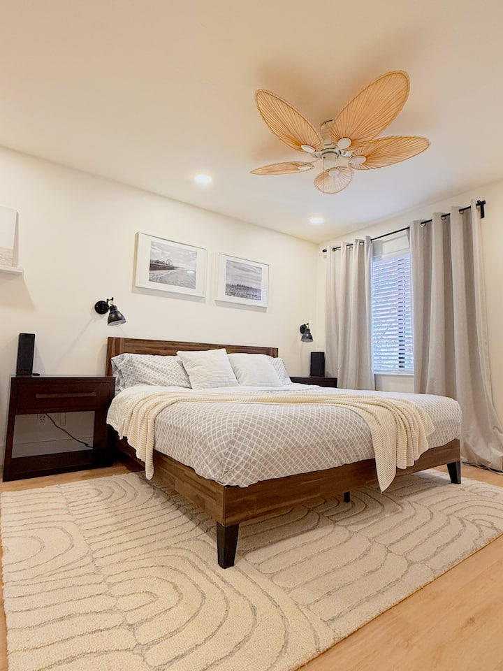 King size bed in spacious bedroom