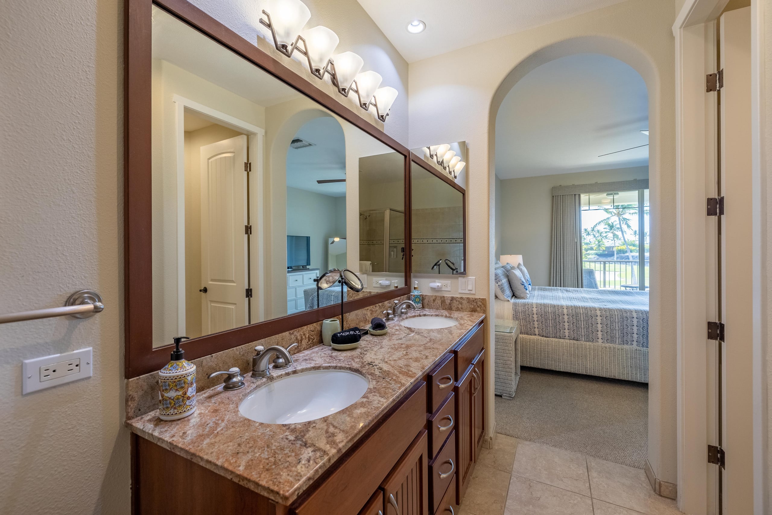 Townhouse in Waimea · ★4.97 · 3 bedrooms · 3 beds · 3 baths - Image 26