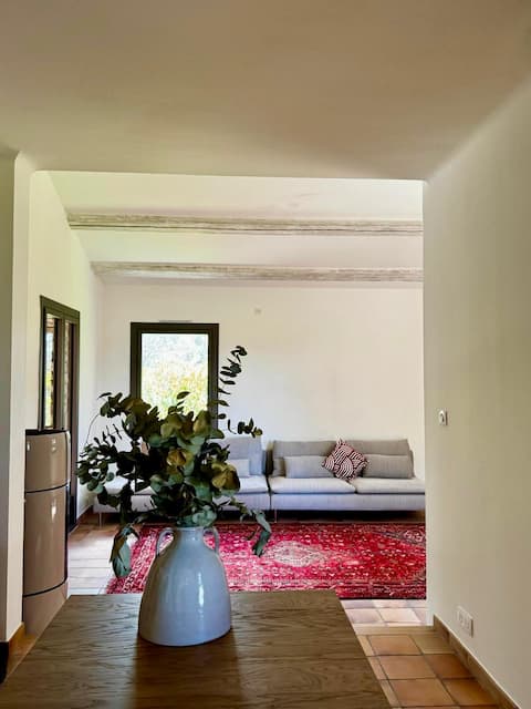 Top Airbnb: Villa with pool in the Luberon - Provence in Saint Saturnin Lès Apt