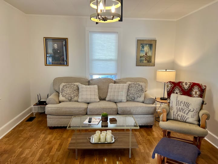Beautiful Farmhouse, Close To Bristol, Tri Cities - Bristol, TN