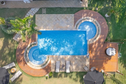 Heated Pool, Sauna, Jacuzzi & Ofurô - Casa Cocais