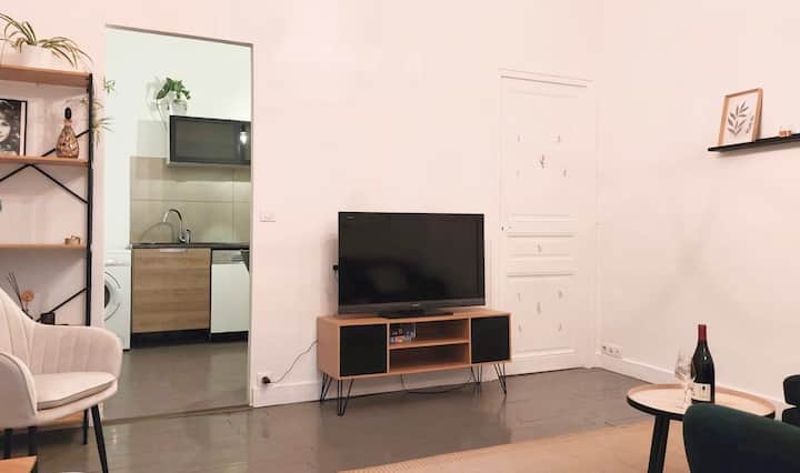 Le Jasmin-gentilly, 2 Chambres, Balcon Et Parking - Gentilly