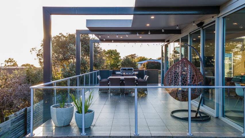 Burraneer – Freycinet Holiday Houses gallery image 5