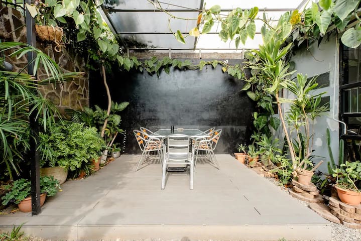 Casa Mundo managed Airbnb listing 1