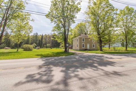 Direct VAST Trail Access in Island Pond