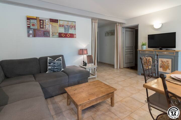 Gîte Les Fées De 12 Personnes/4 Chambres - Revel