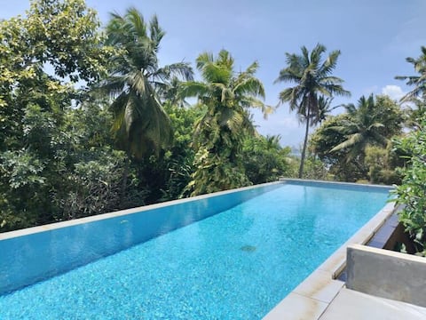 Villa Salina - Luxury Beach Villa