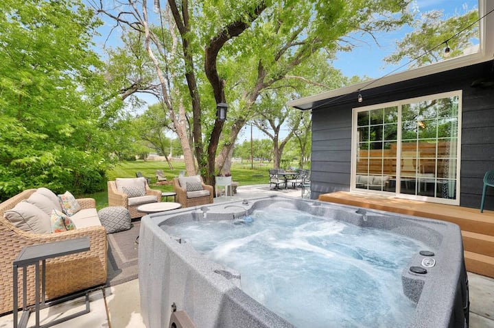 Oasis, New Spa, Indoor/outdoor Dream, Central - Wichita, KS