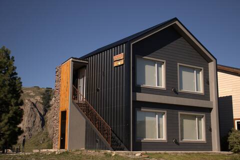 House 3, BUENAVISTA CHALTEN, MOUNTAIN HOUSES.