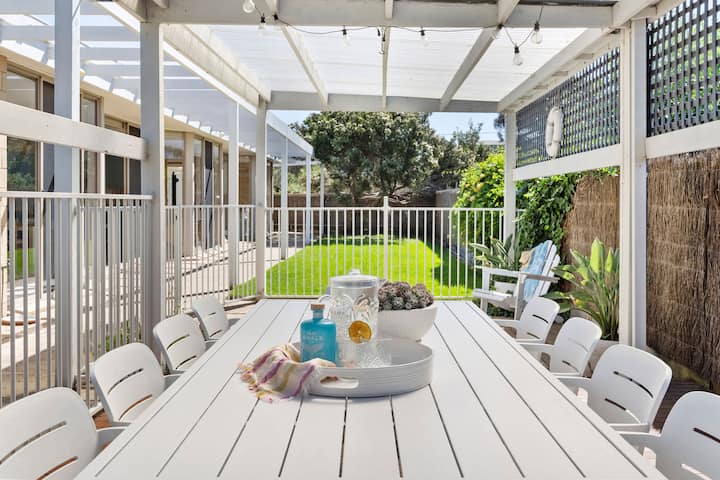 Diamond Bay Beach House *Stay 3 Pay 2* - Sorrento