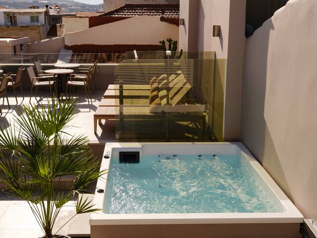 Fonte d’Oro Luxury Residence gallery image 3