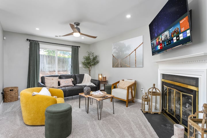 Casaluna: 3br Modern, Clean, Central Gso-open 2026 - Greensboro
