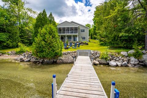 Tranquil Lakefront Home