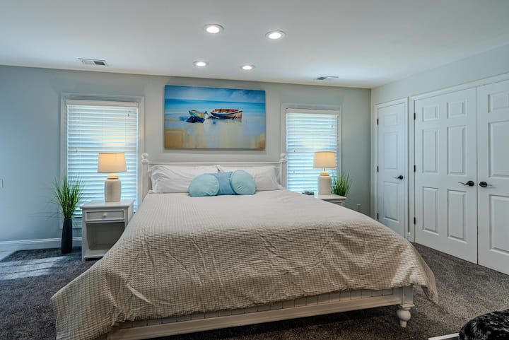 Coastal Comfort Retreat Near Annapolis, Ev Charger