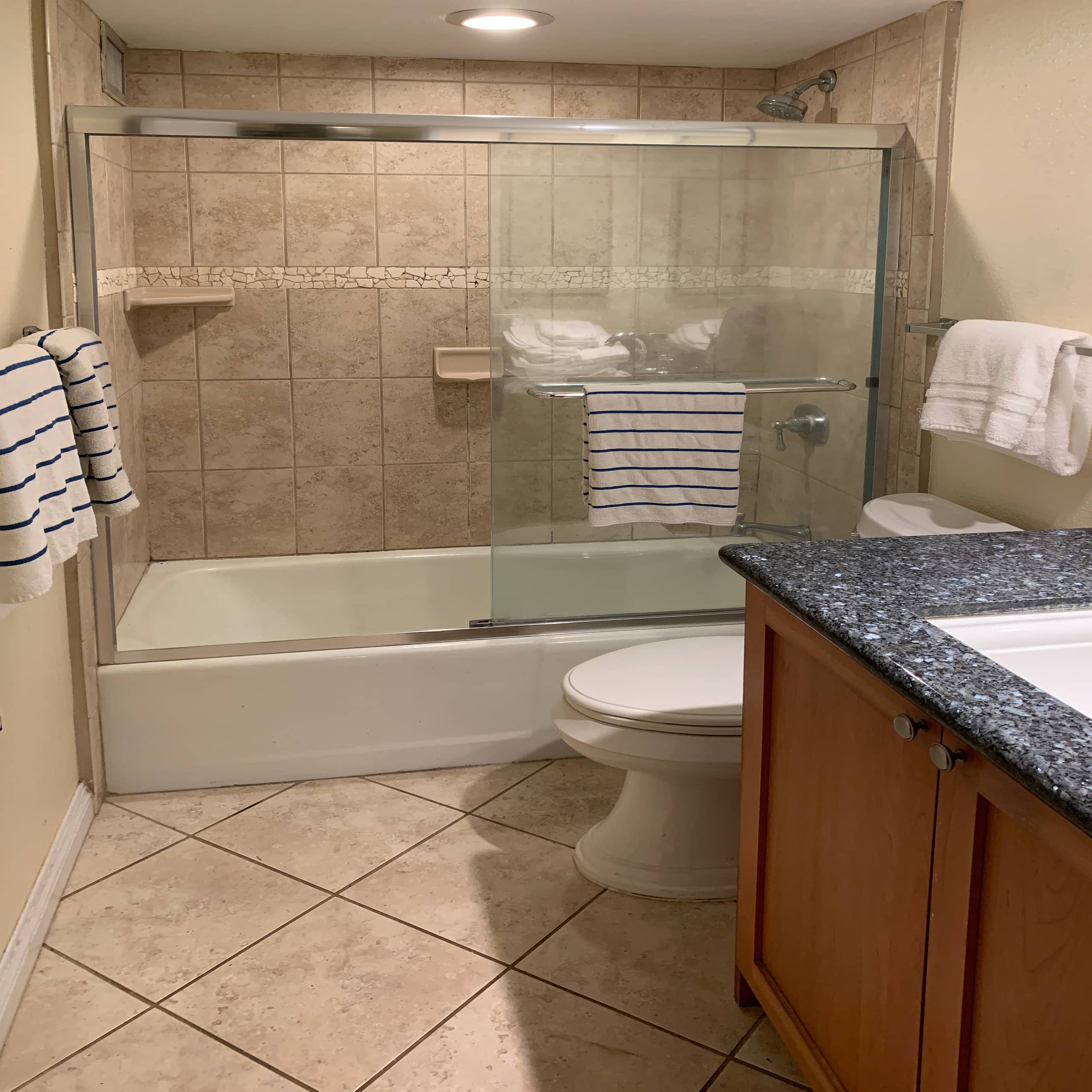 Condo in Kihei · ★4.85 · 1 bedroom · 1 bed · 1 private bath - Image 11