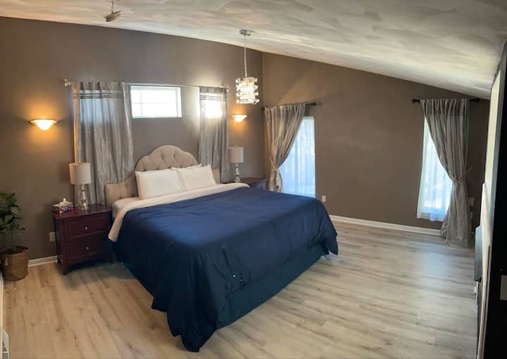 საძინებელი 1