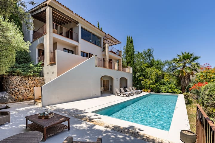 Spacious Eco Villa, with amazing views