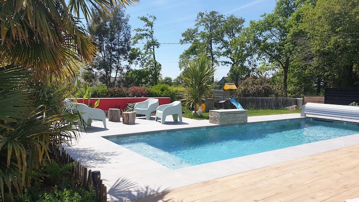 Maison Conviviale, Piscine, Aire De Jeux, Pétanque - Guidel