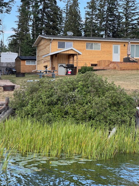 Lakefront Walkout Suite at Pier 55 Resort
