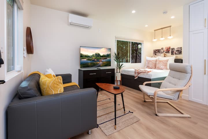 5-star Urban Oasis - Quiet & Beautiful - Beverly Hills, CA