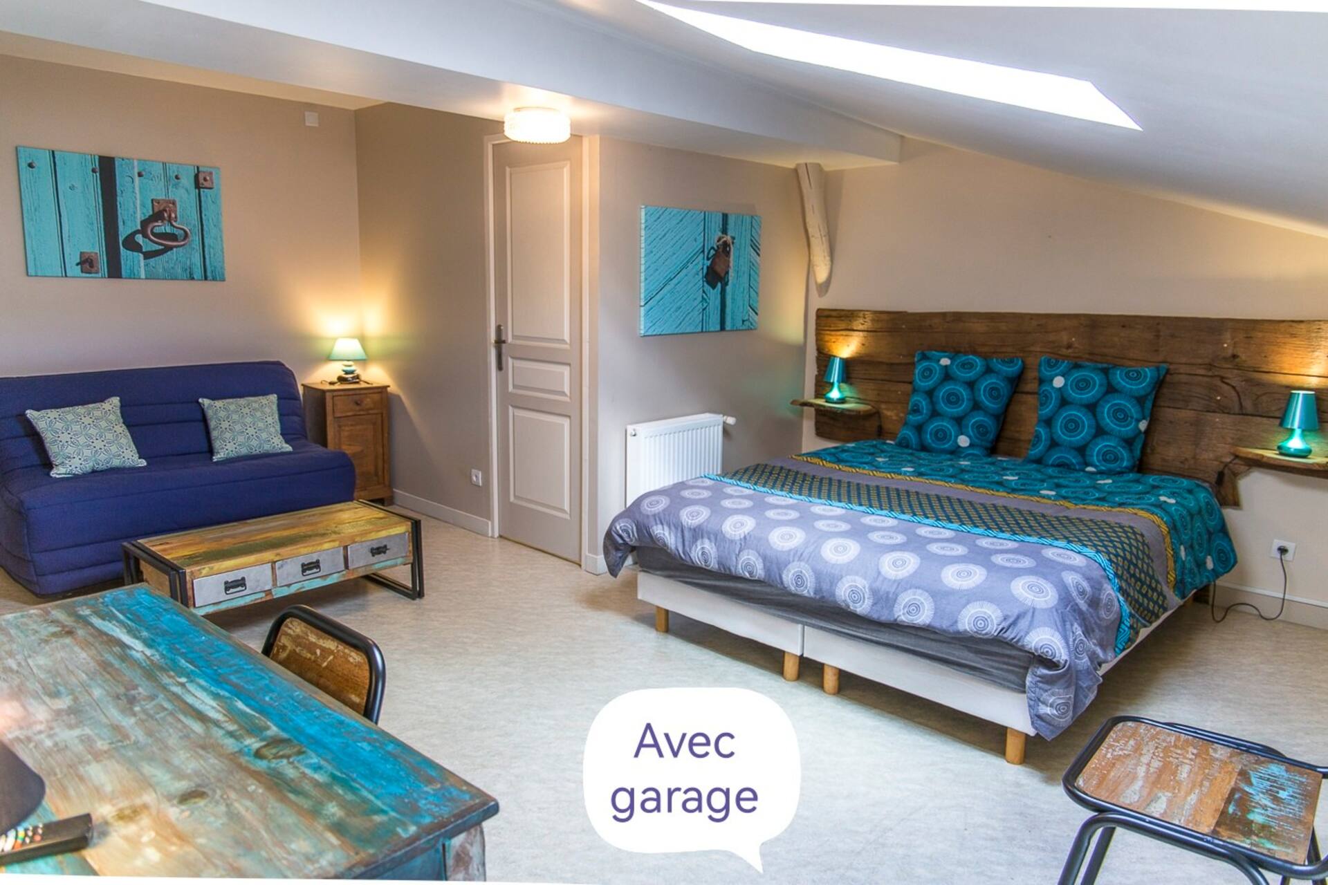 Double garage, Balneo, 2-bedroom 2 bathrooms 3 toilets, 5 minutes from Puy