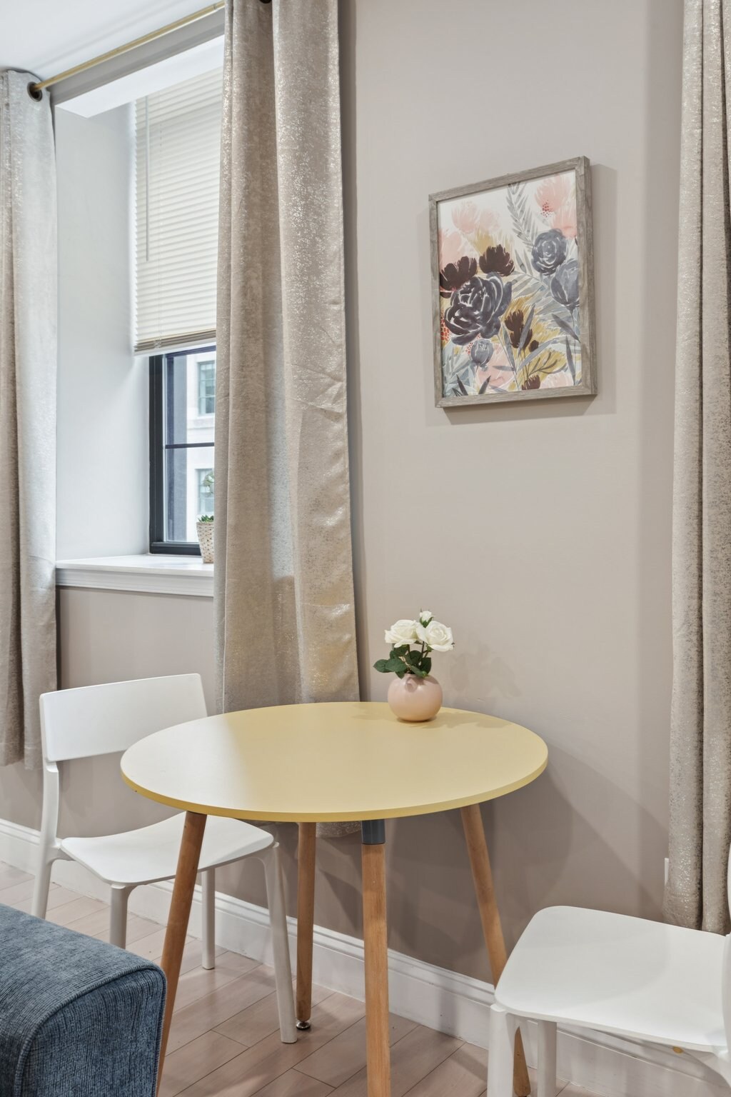 Chic Cozy Studio