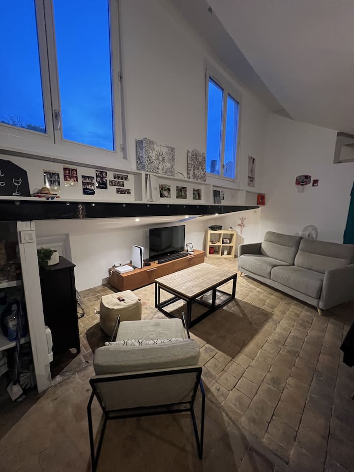 Appartement Idéalement Placé Dans Le Vieux Lyon - 里昂