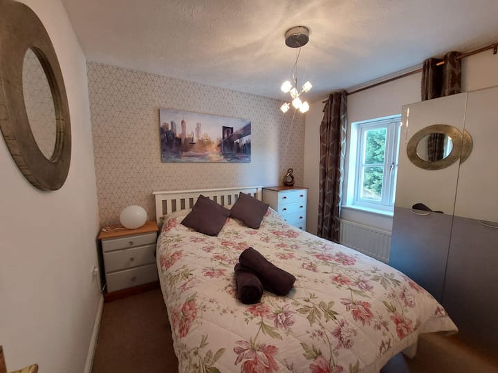 غرفة النوم 2