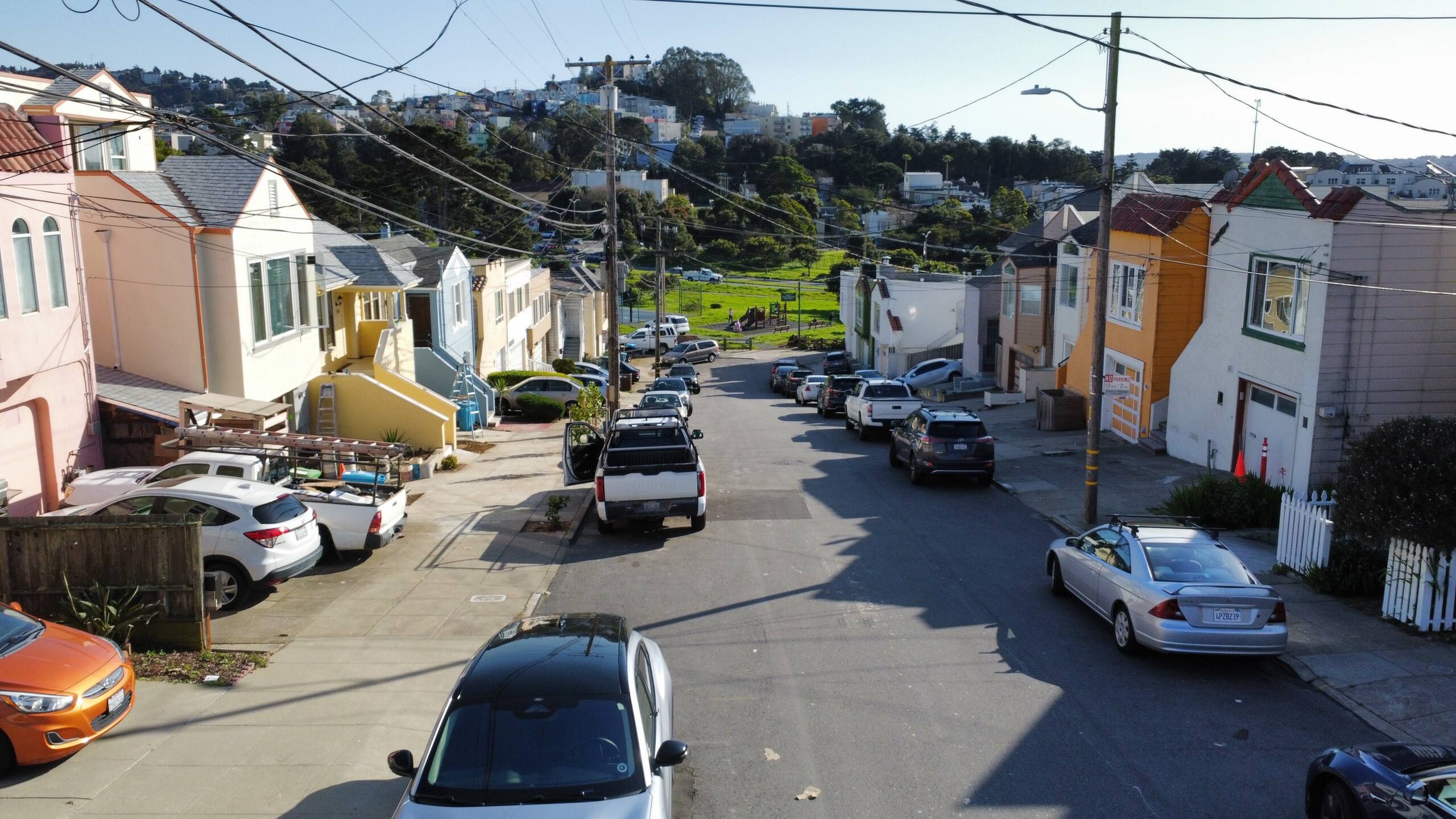 Home in San Francisco · ★4.86 · 1 bedroom · 3 beds · 1 bath - Image 62