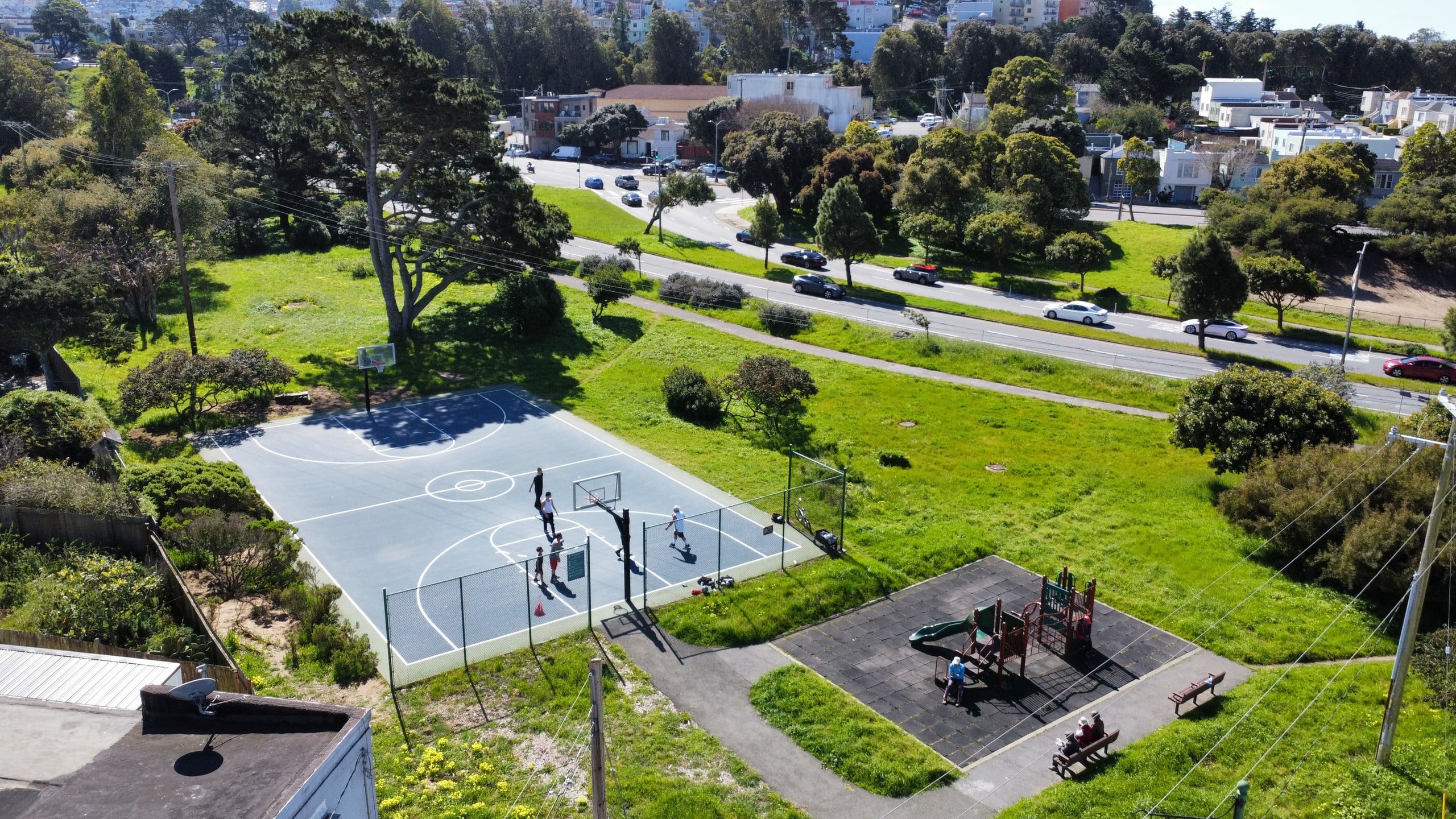 Home in San Francisco · ★4.86 · 1 bedroom · 3 beds · 1 bath - Image 64