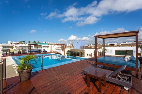 Best location, 3 br 3 bath, Mamitas 1 block to 5av