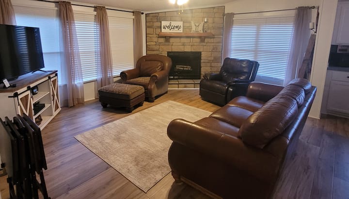 The Dw - Spacious And Cozy - Chapel Hill, TN