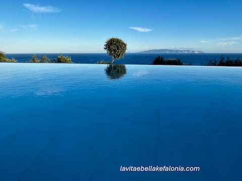 La Vita e Bella Kefalonia, luxury5 bed, sea view