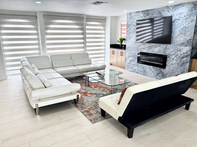 Villa Park, Golf*Tennis*Pool*Spa*Games*Gated gallery image 5