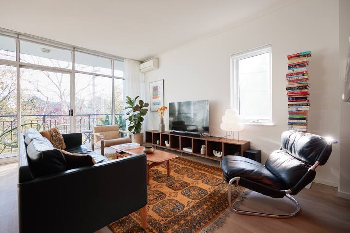 Lygon St: Location and Liveability + Pool & Gym