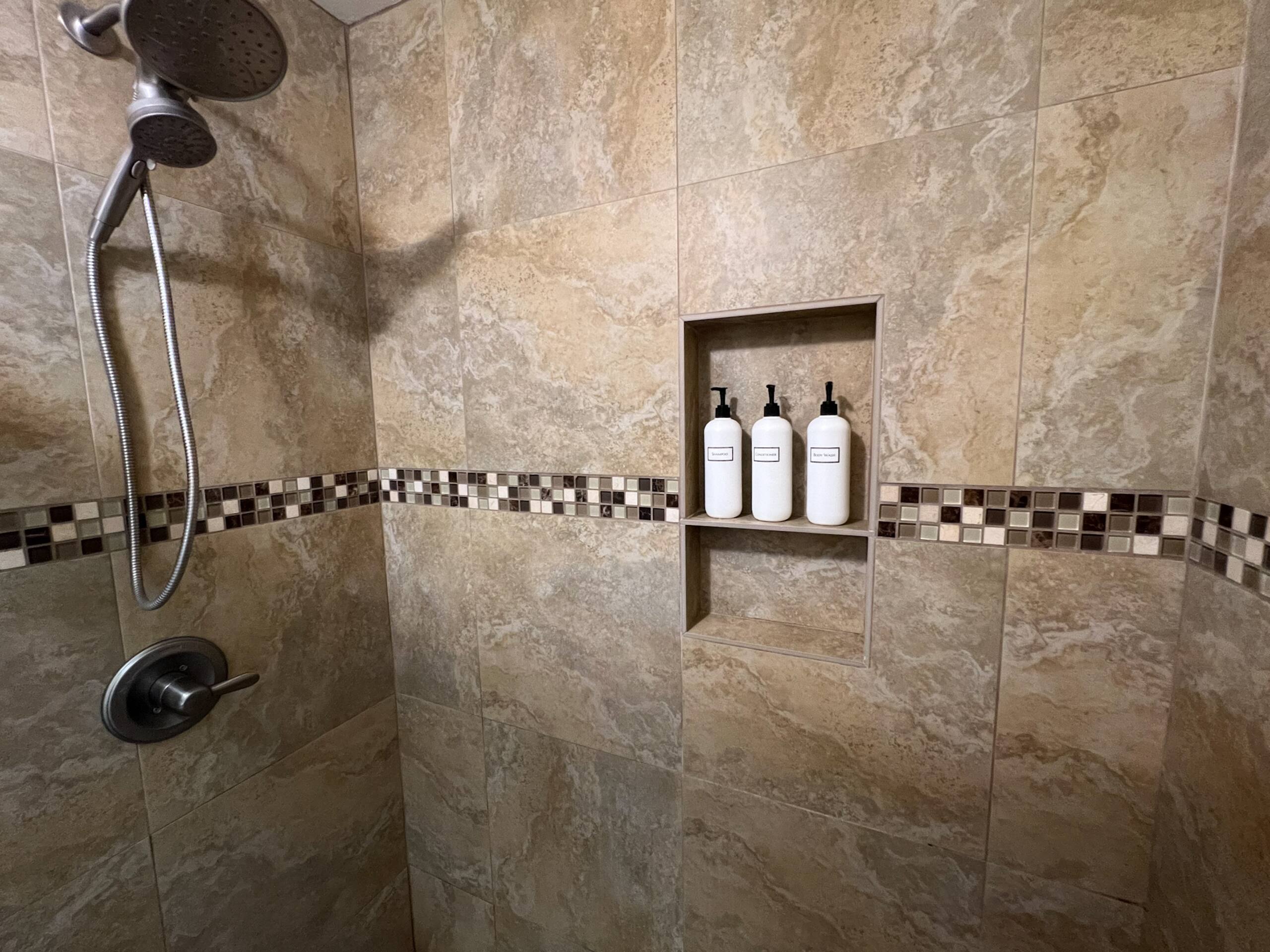 Condo in Princeville · ★4.9 · 1 bedroom · 1 bed · 1 private bath - Image 13