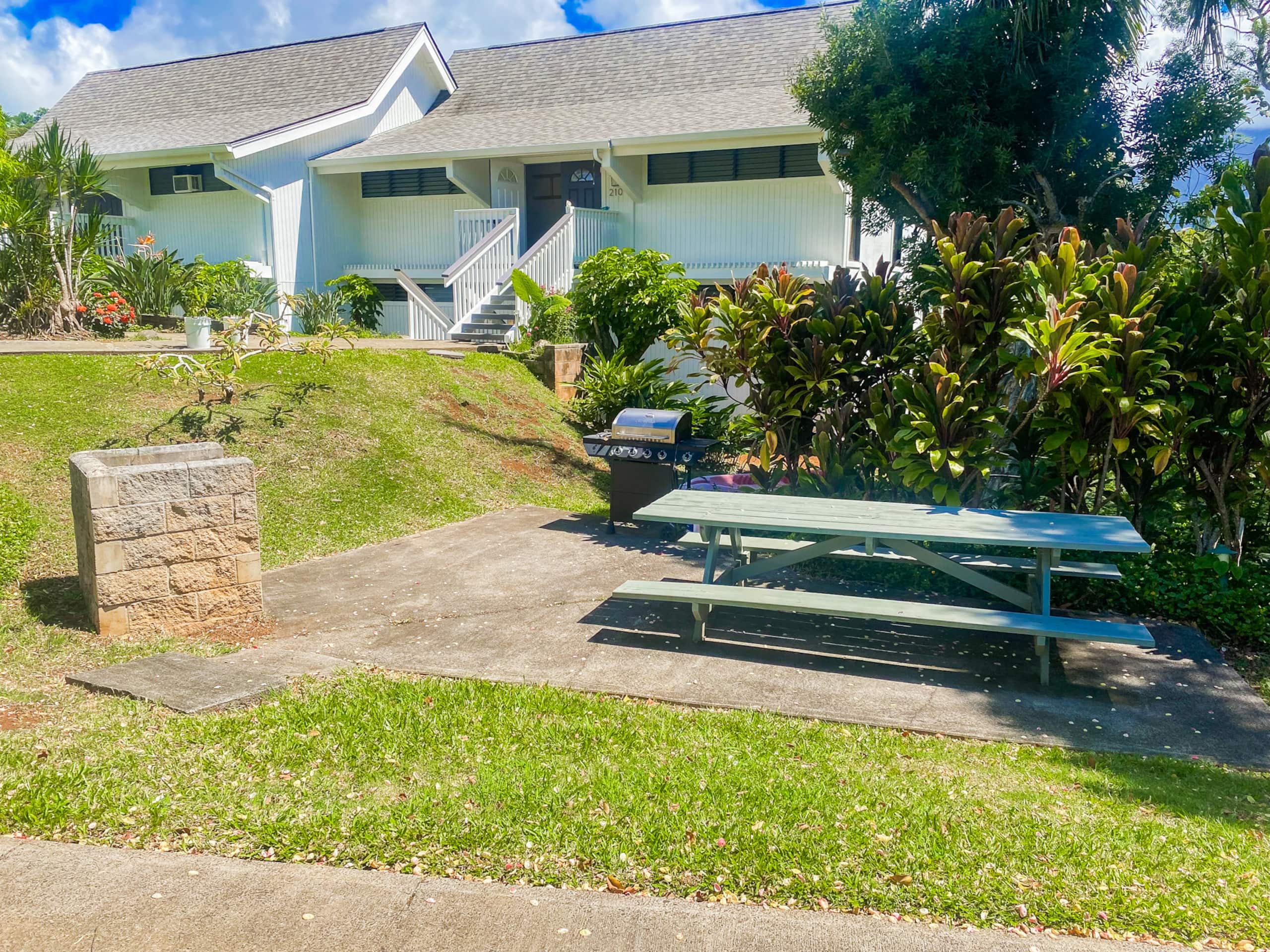 Condo in Princeville · ★4.9 · 1 bedroom · 1 bed · 1 private bath - Image 18
