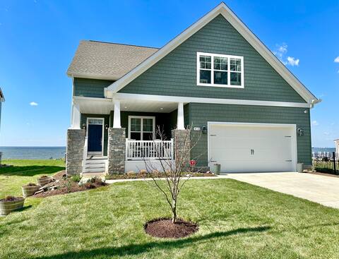 Away at the Bay: New Home on the Chesapeake Bay!
