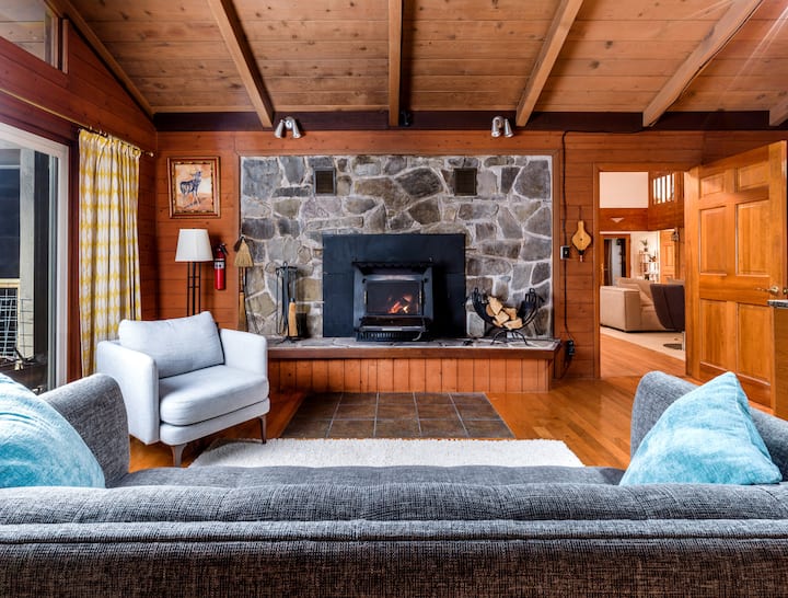 New Mid Century Expansive Hillside 4-bed Nature Retreat On 100+ Acres - New York (staat)