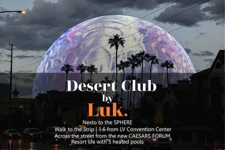 Walk to Caesars FORUM | kitchen| POOL | FREE WIFI