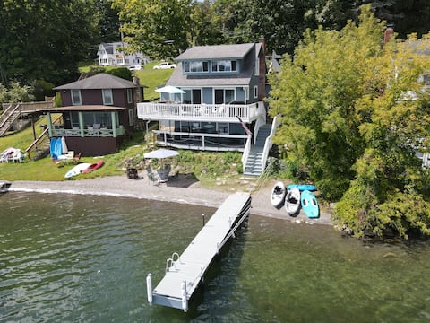 Popular Airbnb listing: The Best Lake Getaway: Cozy Cottage on Keuka in Keuka Park